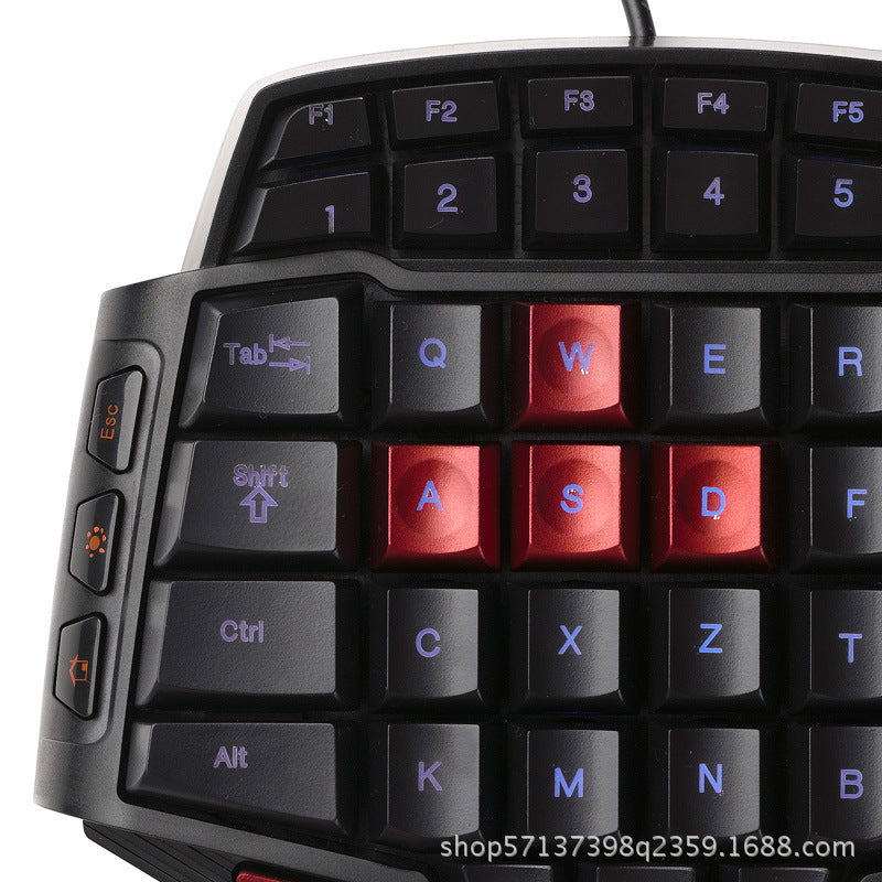 Micro single palmed gaming keypad